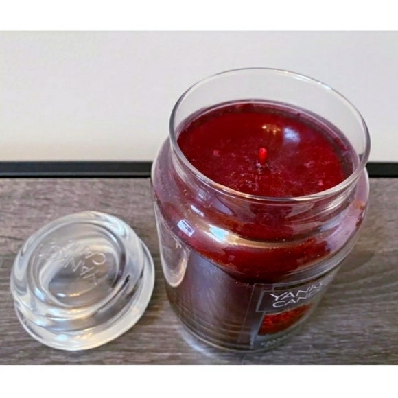 NEW Yankee Candle w/ Lid Cranberry Chutney Scented 22 oz Fall Holiday Red Large - Picture 4 of 5